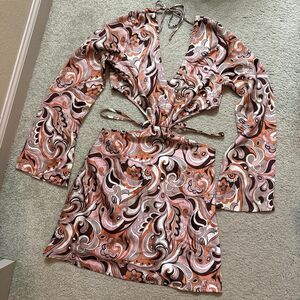 Stella Dallas 70s inspired swirl print cut out mini dress - Small